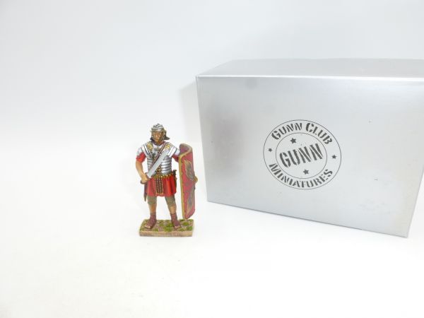 Thomas Gunn Miniatures Imp. Legionary with red shield