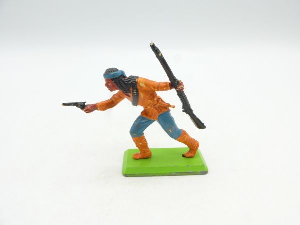 Britains Deetail Apache advancing with pistol + rifle, orange tunic