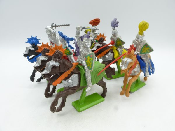 Britains Deetail Set of knights on horseback (6 figures)