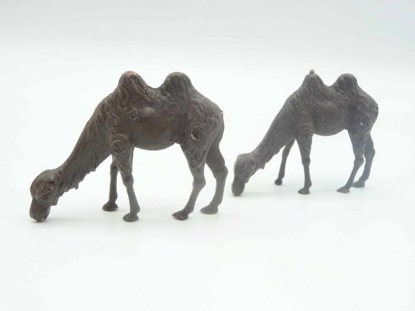 Heinerle Manurba 2 camels, dark brown