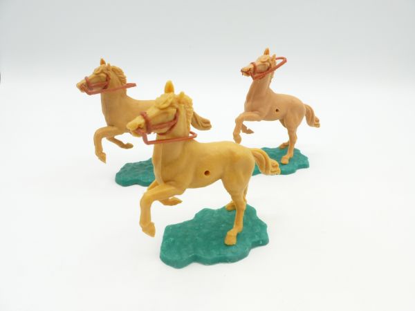 Timpo Toys 3 horses, rearing, beige with brown bridle / reins