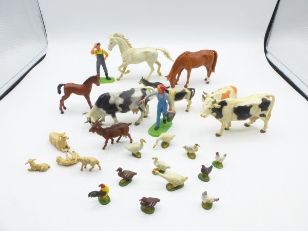 Elastolin 7 cm Great farm set (24 animals, 2 figures) - orig. packaging