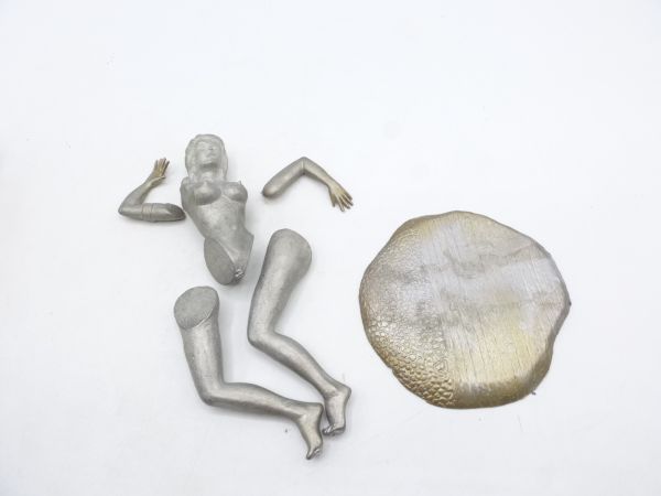 120 mm white metal model kit: Naked woman
