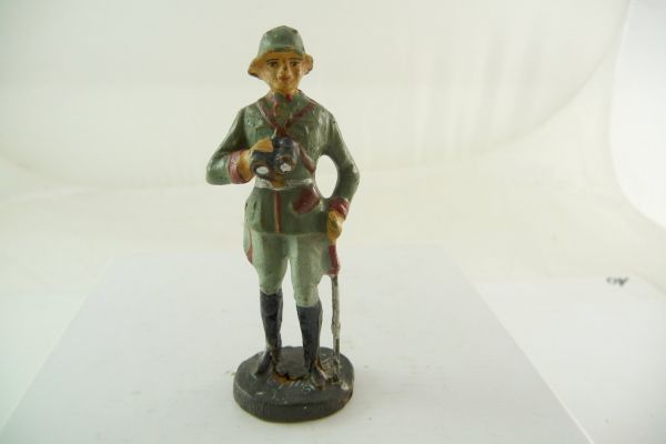 Elastolin composition German Armed Forces; Officer with stick and field glasses