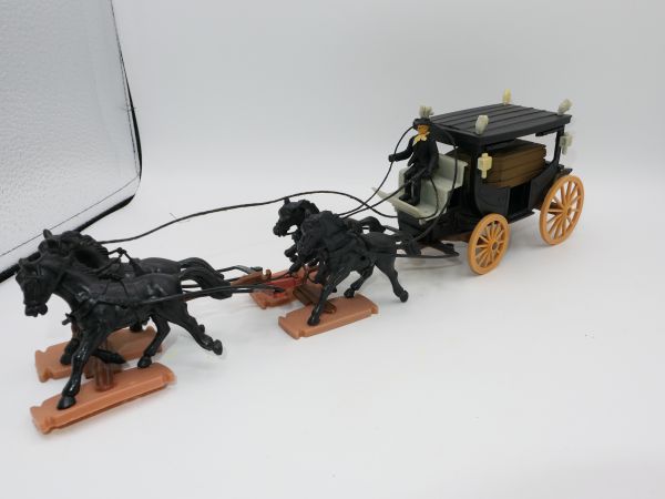 Hearse, 4-horse - great modification to Plasty or Timpo
