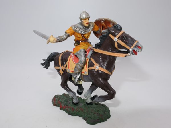 Elastolin 7 cm Norman with sword on horseback, no. 8856, painting 1