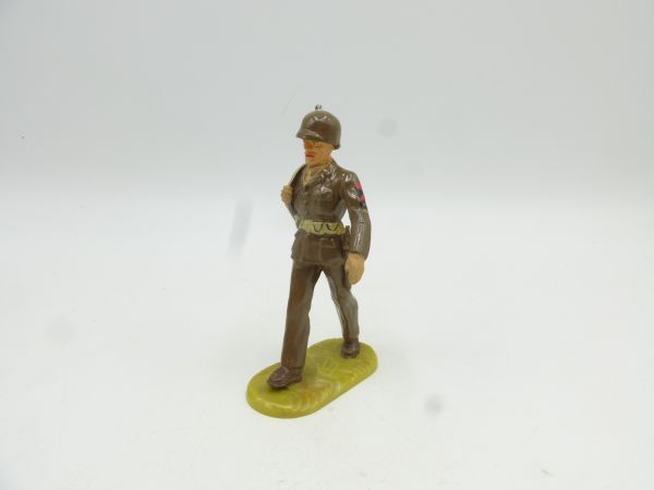 Elastolin 7 cm Soldat im Marsch, Gewehr umgehängt, Bem. 2 - frühe Figur