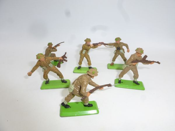 Britains Deetail Set of English soldiers (6 figures)