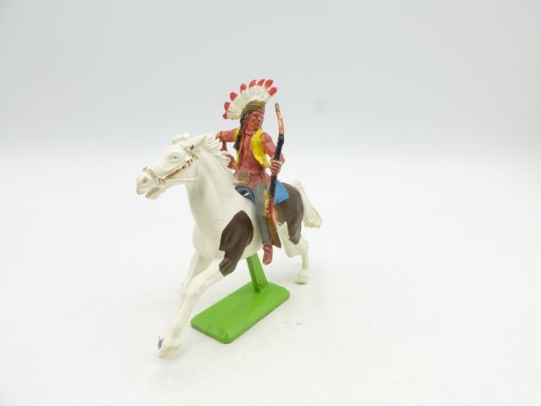 Britains Deetail Indian riding with bow - on nice mustang