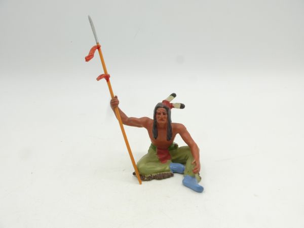 Elastolin 7 cm Indianer sitzend mit Speer, Nr. 6835