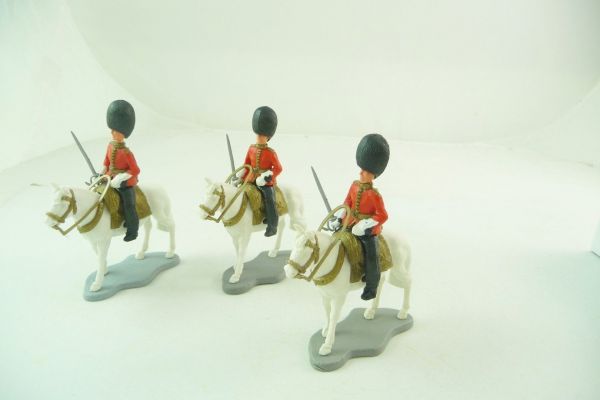 Timpo Toys 3 guardsmen 2nd version, officers riding on white horses