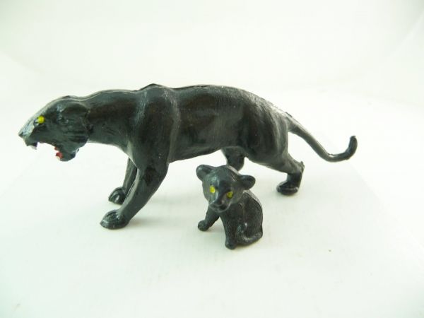 Reisler Panther, schwarz mit Jungtier