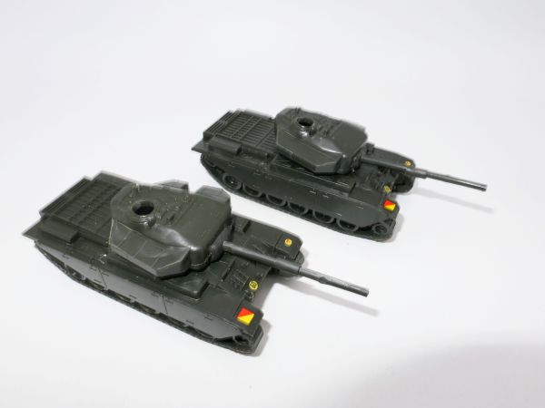 Roco Minitanks 2 x Centurion tank - without hatch, see photos