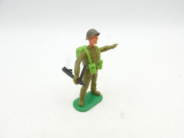 Timpo Toys Englishman 1st version with MG, steel helmet