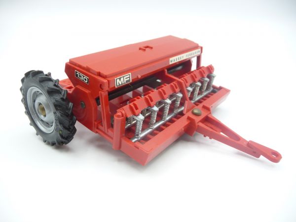 Britains Seed drill, No. 9577 (14 cm), folding lid