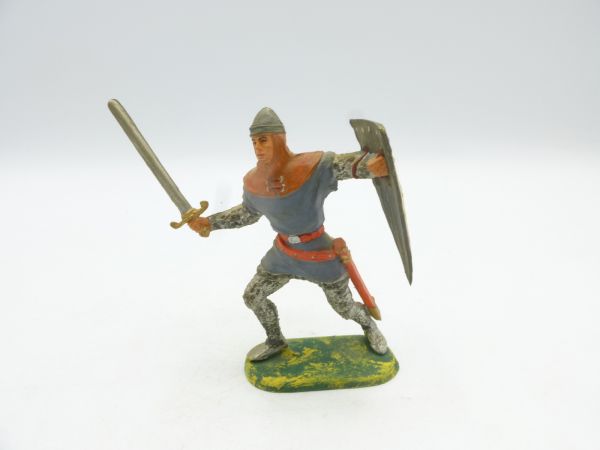 Preiser 7 cm Bayeux Norman with sword + shield - early figure