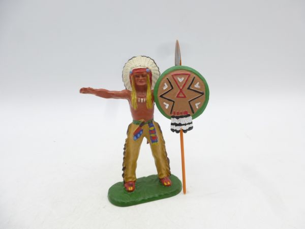 Elastolin 7 cm Chief standing with shield, No. 6802