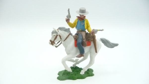 Britains Swoppets Cowboy riding firing wild with 2 pistols - great condition