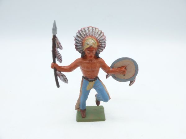Starlux Chief with spear + shield - early figure
