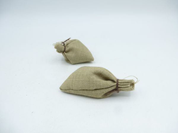 2 sandbags - suitable for 7 cm series