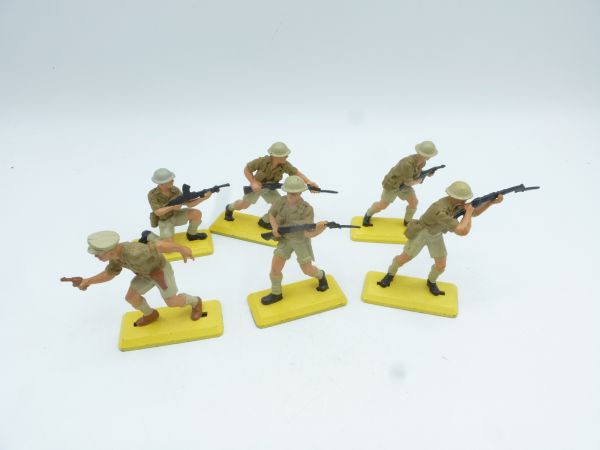 Britains Deetail Set of soldiers 8th army (6 figures)