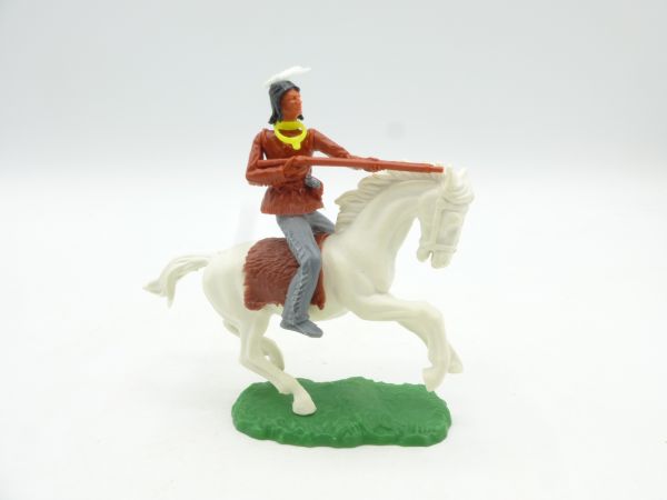 Elastolin 5,4 cm Indian riding shooting (additional weapon in belt)