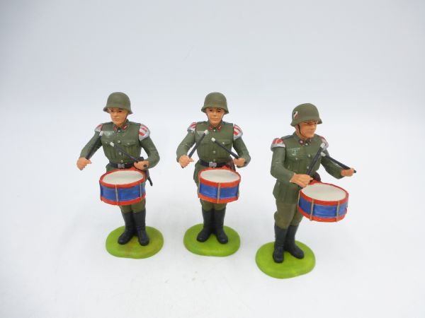 Preiser 7 cm Deutsche Wehrmacht: 3 Soldaten mit Trommel