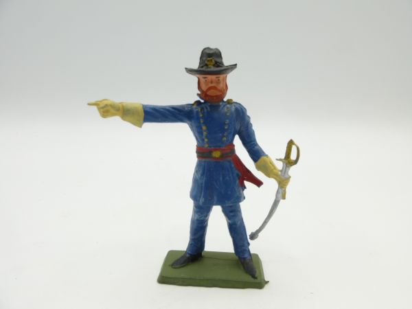 Starlux Union Army soldier, officer pointing with finger