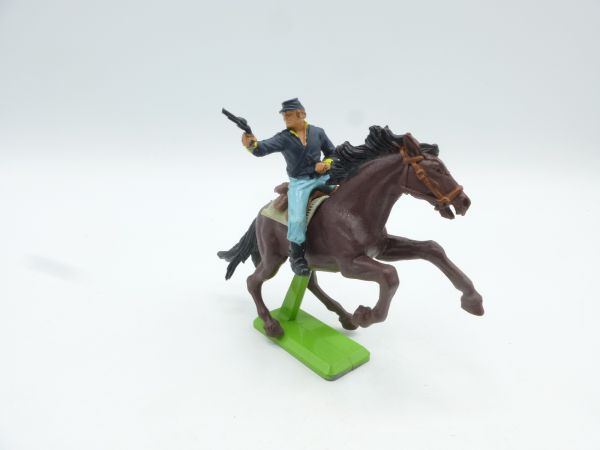 Britains Deetail Union Army soldier riding, firing pistol