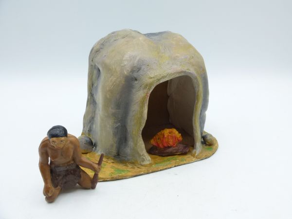 Starlux Modification: Great cave with campfire (without figure)