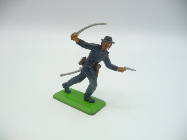 Britains Deetail Union Army soldier / officer with sabre + pistol