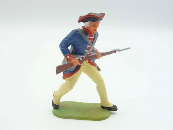 Elastolin 7 cm Regiment Specht: Soldier going ahead with rifle, No. 9142