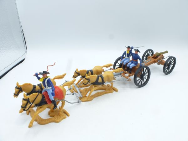 Timpo Toys Northern carriage / cannon train with Northerners