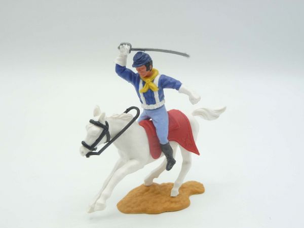 Timpo Toys Union Army soldier 4th version riding, lunging with sabre from above