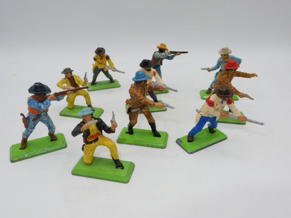 Britains Deetail Set of Cowboys on foot (10 figures)