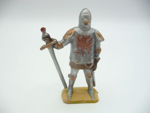 Starlux Knight with armour, long sword put down