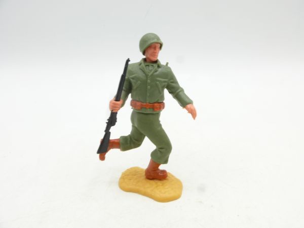 Timpo Toys American running with rifle