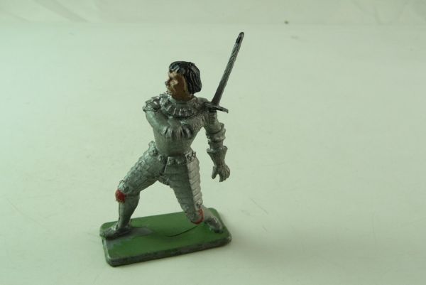 Crescent Knight, striking with sword sideways - good condition