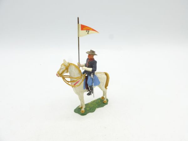Elastolin 4 cm US cavalryman on horseback with pennant, No. 7032