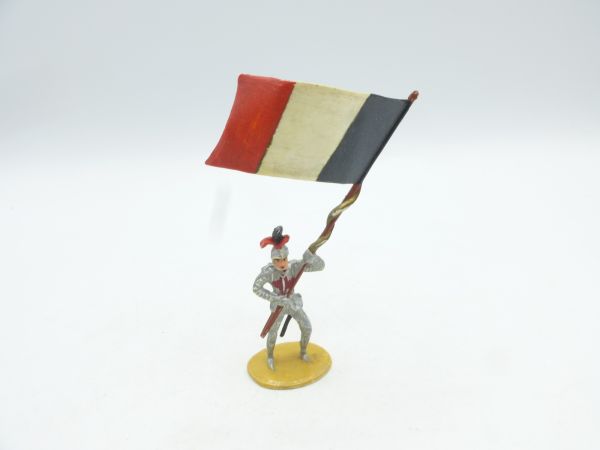 Merten 4 cm Flag bearer with large flag