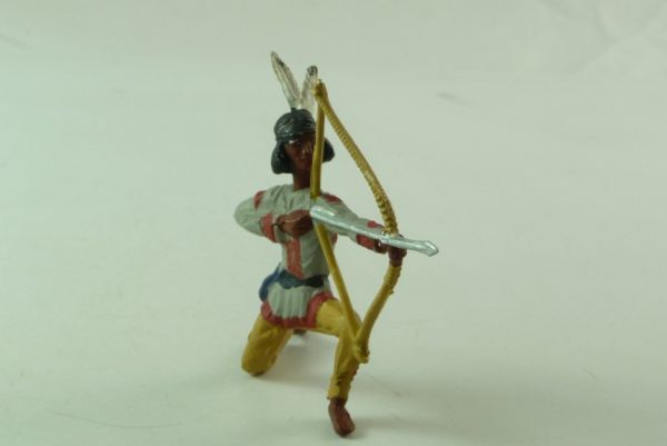 Merten Indian kneeling, shooting with bow