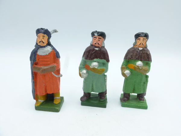3 noblemen (height 8 cm)
