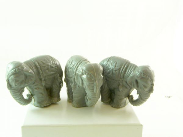 Heinerle Zirkusserie Hohlkörperelefanten - 3 Elefanten engbeinig stehend