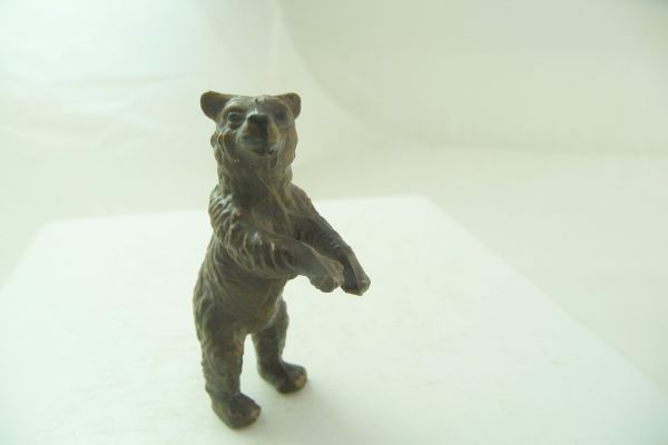 Preiser Brown bear cub standing - brand new