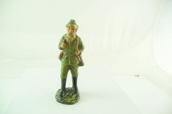 Hunter with rifle, size 7 cm - great painting, used condition