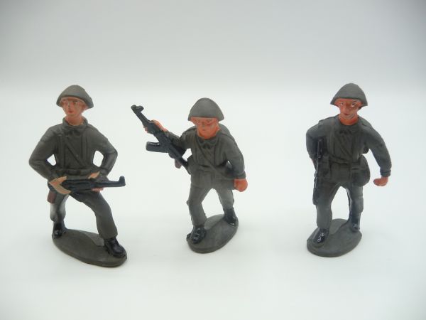 3 different NVA soldiers