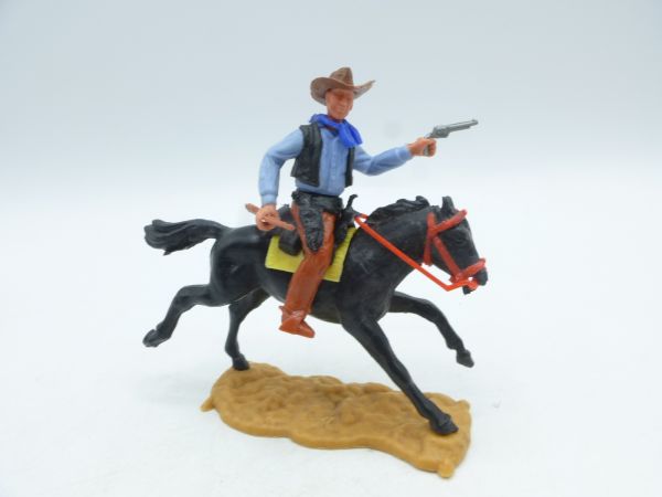 Timpo Toys Cowboy 2nd version riding with pistol + rifle