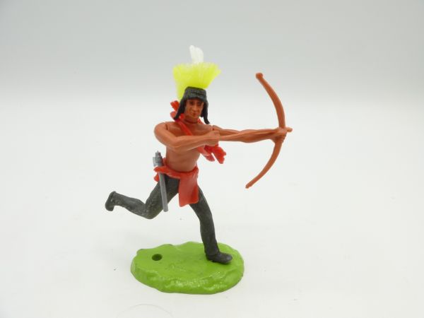 Elastolin 7 cm Iroquois running with bow + tomahawk in belt