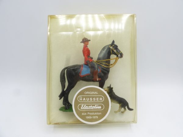 Elastolin 7 cm Mountie / Canadian on horseback with dog, No. 6932