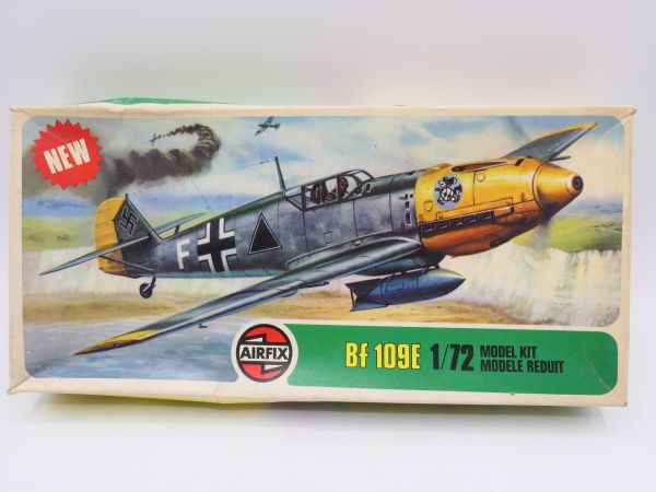 Airfix Bf 109 E, No. 2048.8 Series 2 - orig. packaging, on cast